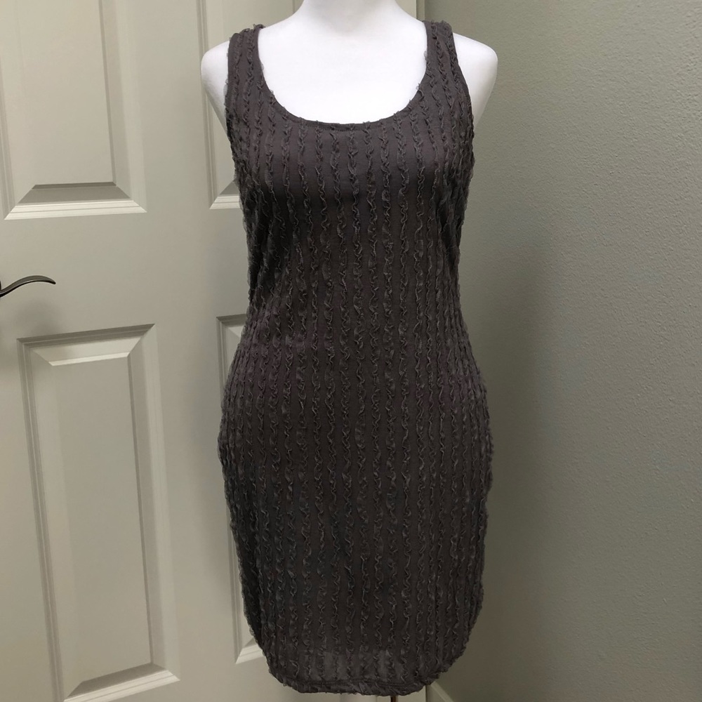 SOPRANO SLEEVELESS BODYCON SCOOP NECK MIDI DRESS GREY XS NWT